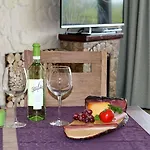 Maarberg Appartement Schalkenmehren