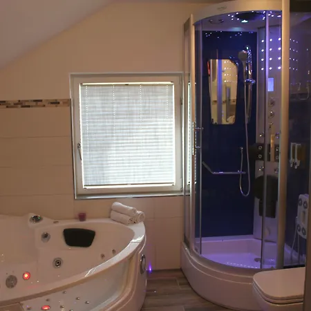 Maarberg Апартаменты Шалькенмерен